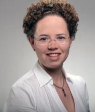 Sprecherin des H�rbuches Katharina Schulze
(Historikerin, K�chin und professionelle H�rbuchsprecherin)